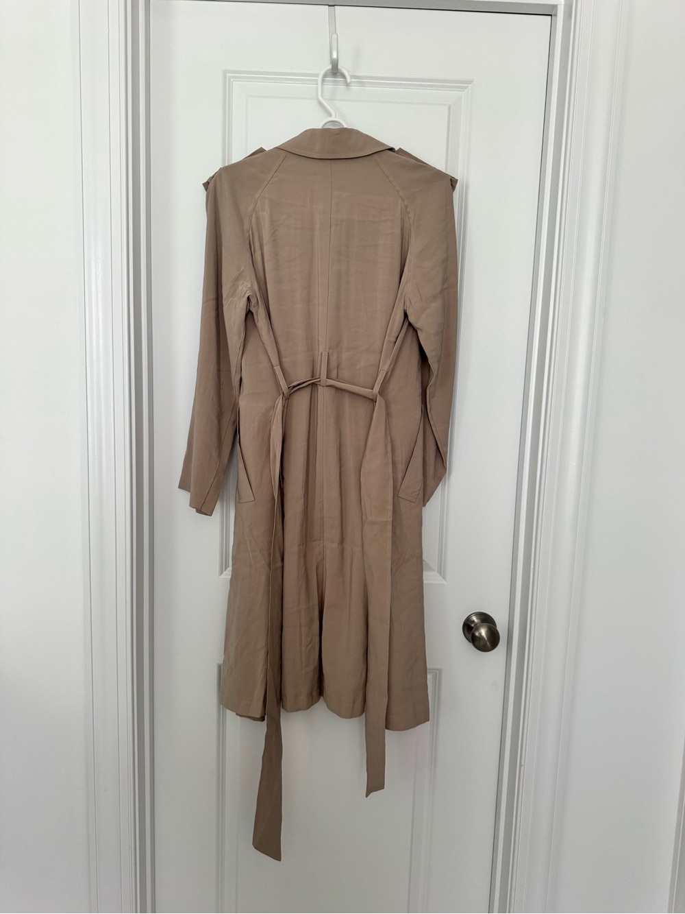 NWOT Love Bonito Trench Unlined Size 4 - Picture 5 of 6